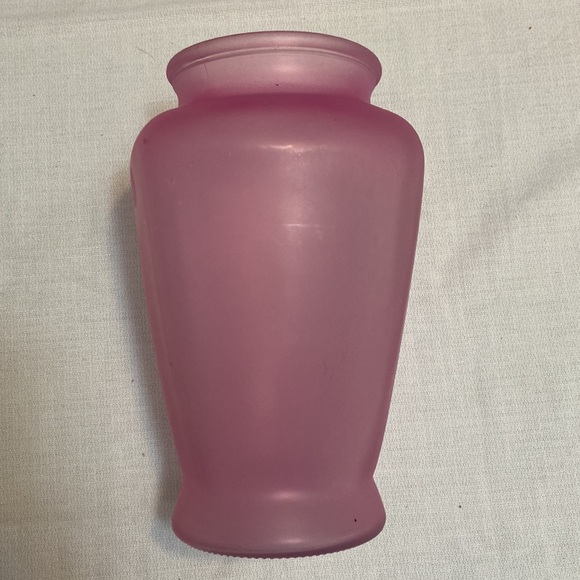 Vintage Pink Frosted Glass Vase USA Made - EUC - Picture 3 of 10